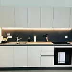 Golden - Stylish And With Free Parking! Lugano
